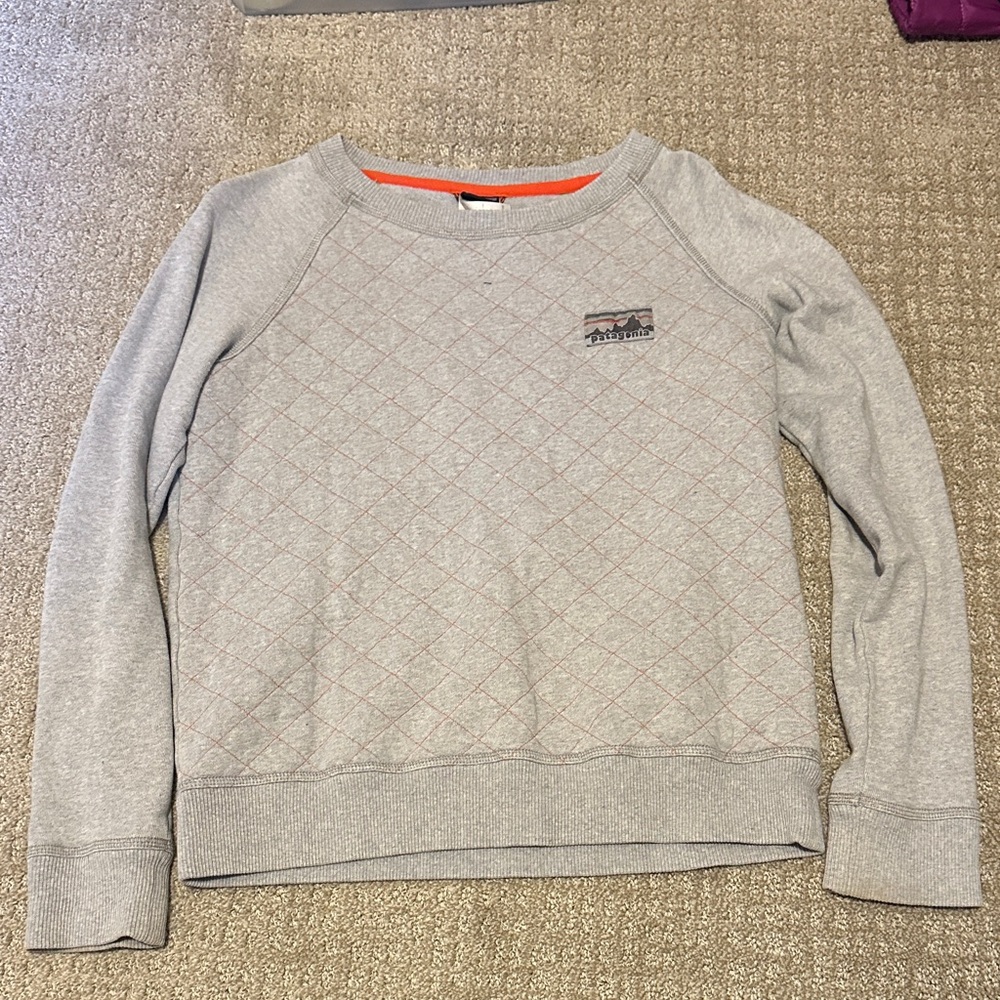 Patagonia Light Gray Women's Crew Neck Sweatshirt